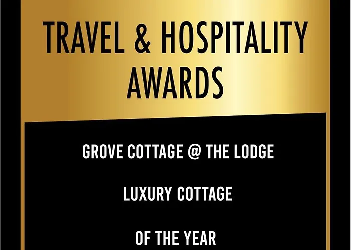 Grove At The Дом отдыха *